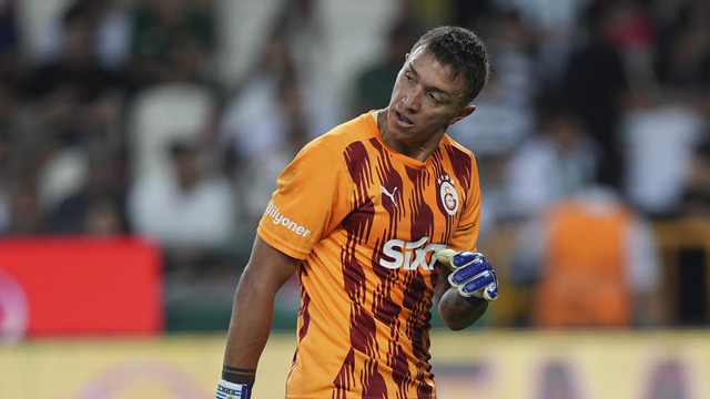 Muslera'dan rekor hazırlığı